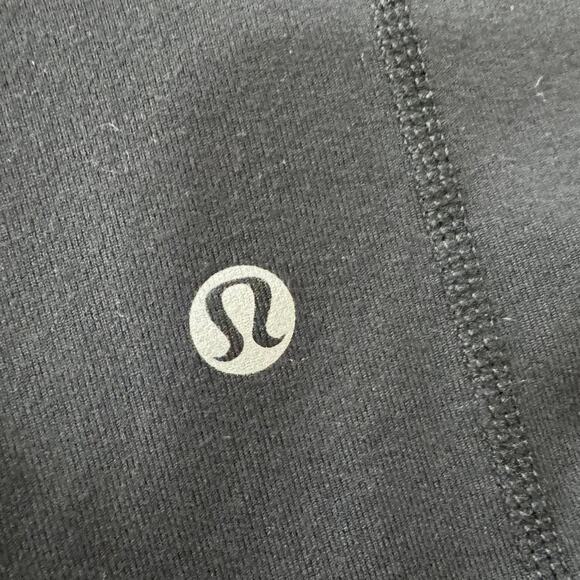 Lululemon Groove Crop Black Quilting Winter Reversible Legging Size 6 - Picture 11 of 12